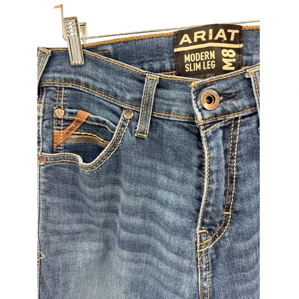 Ariat m8 modern